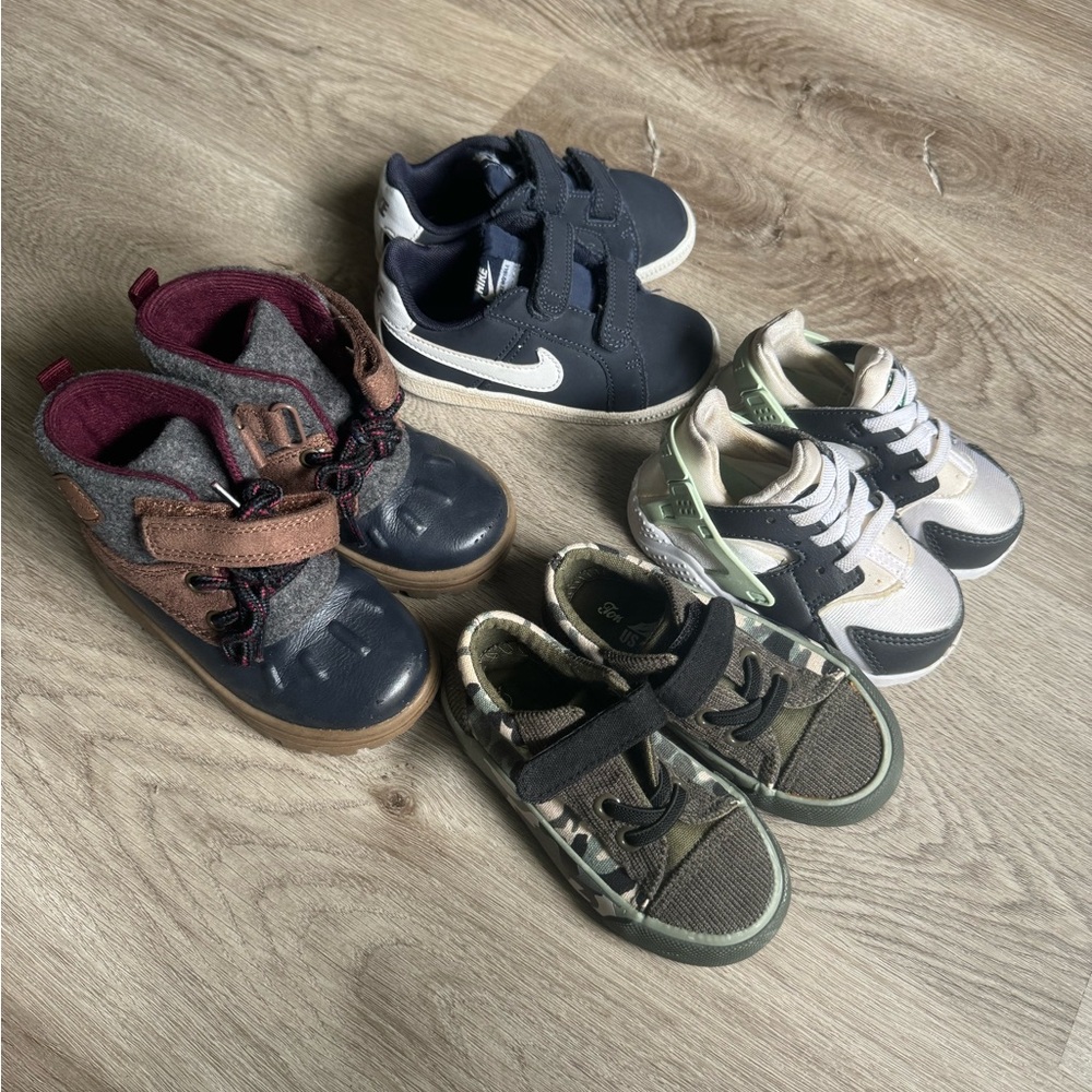 Nike Blue Green White Kids Sneakers